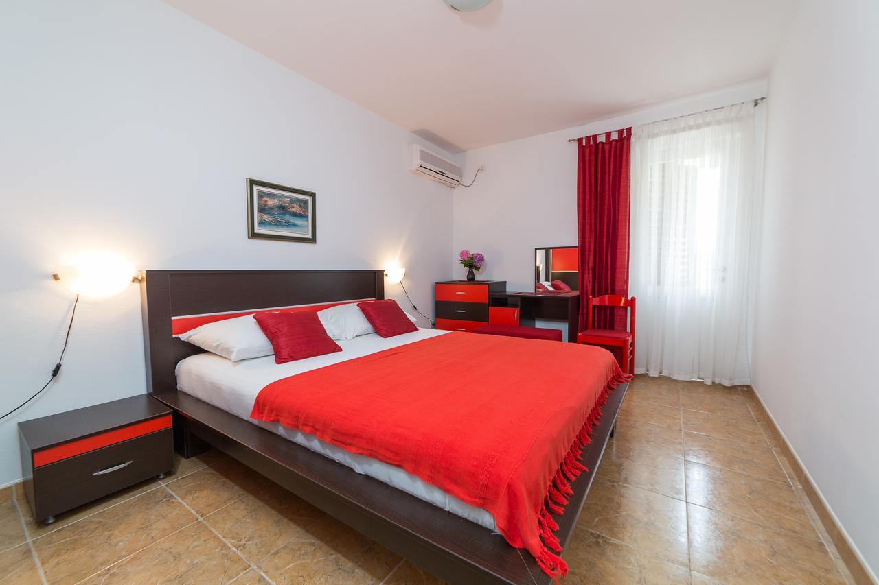 Sofija Apartments Sveti Stefan Esterno foto