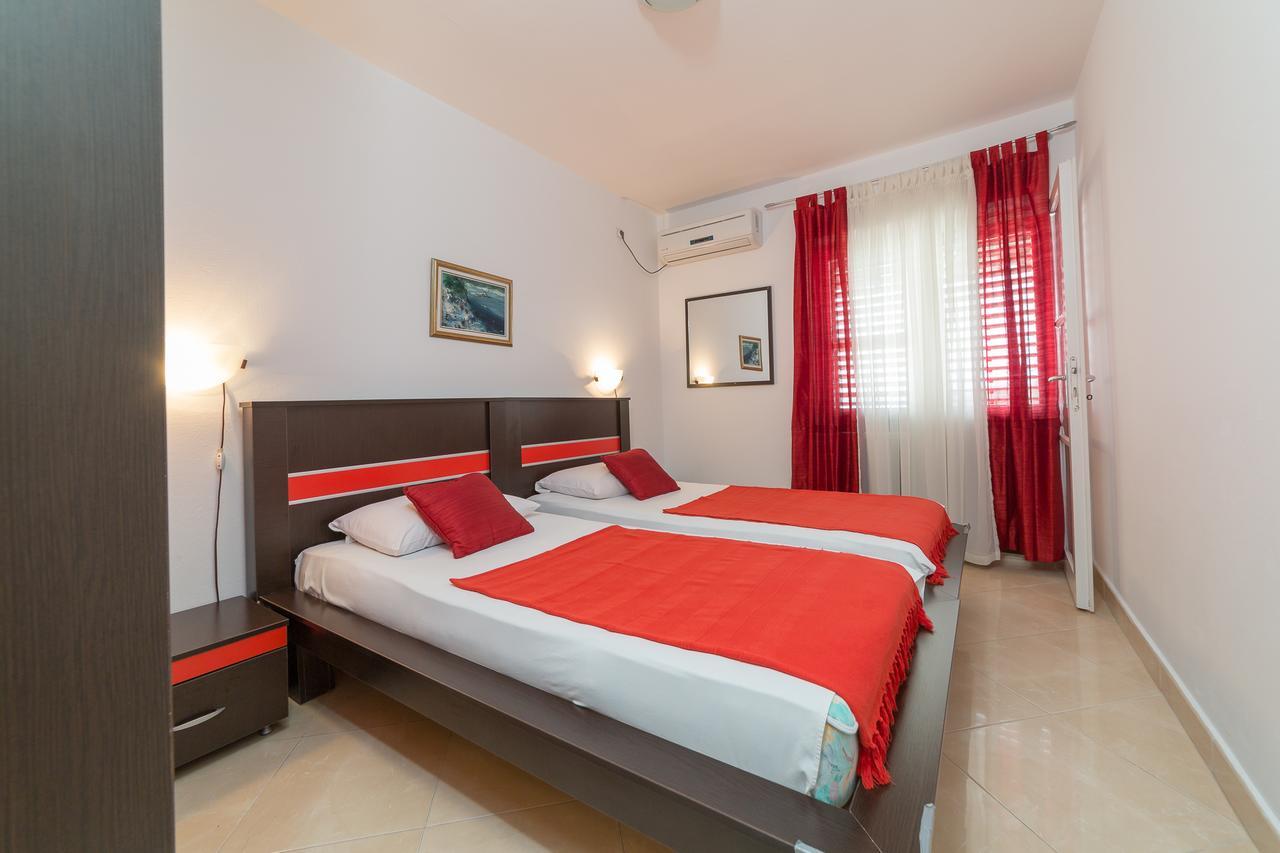 Sofija Apartments Sveti Stefan Esterno foto