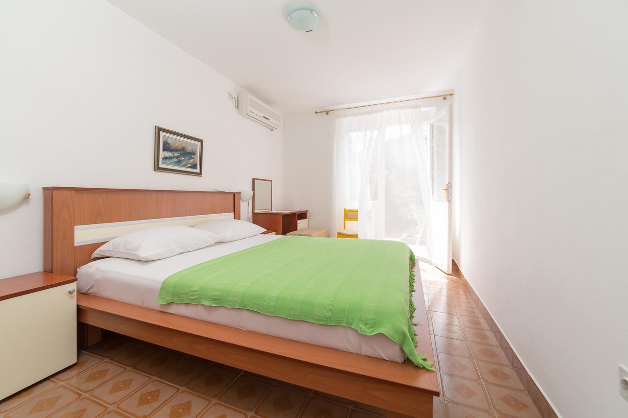 Sofija Apartments Sveti Stefan Esterno foto