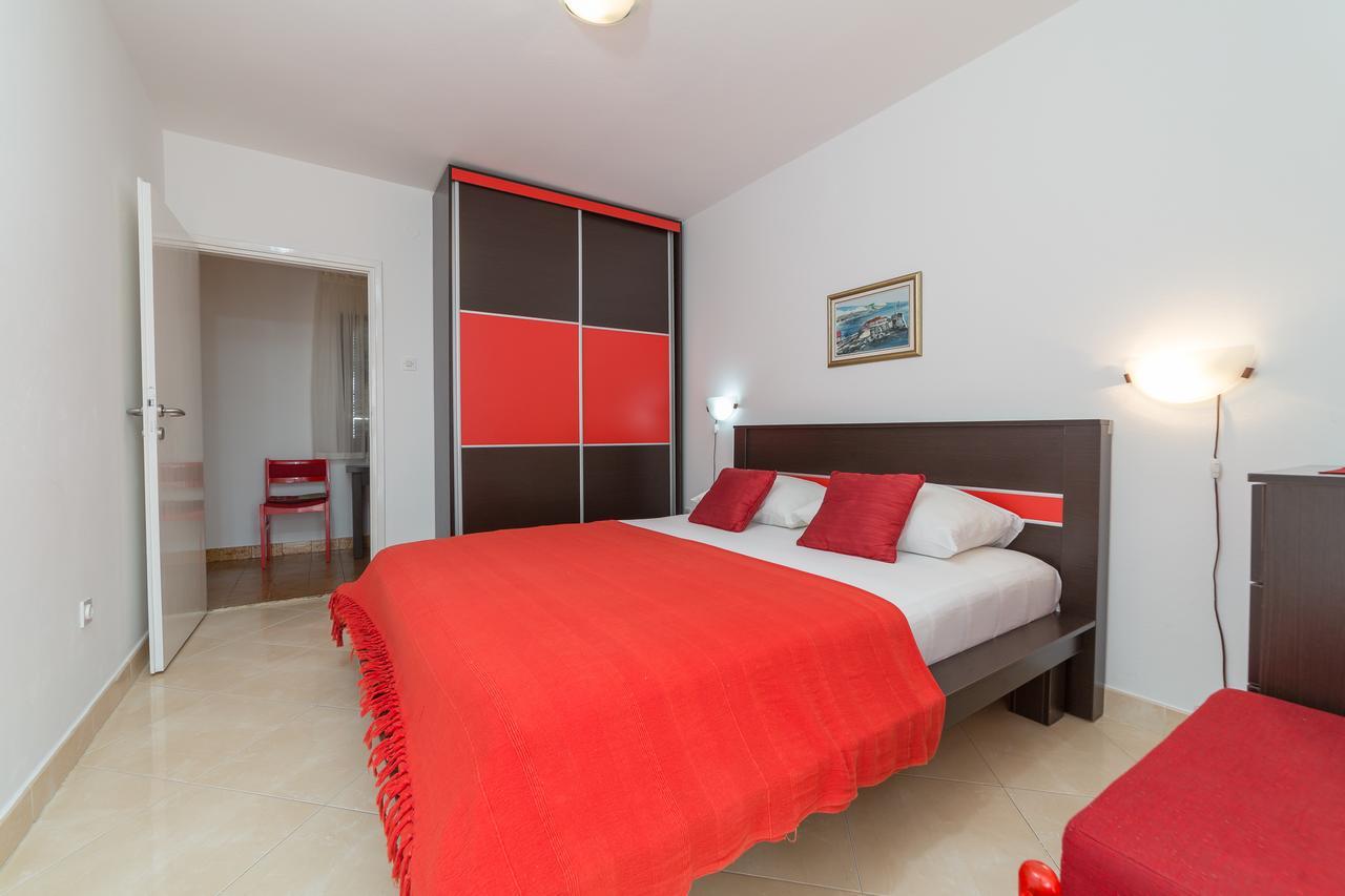 Sofija Apartments Sveti Stefan Esterno foto